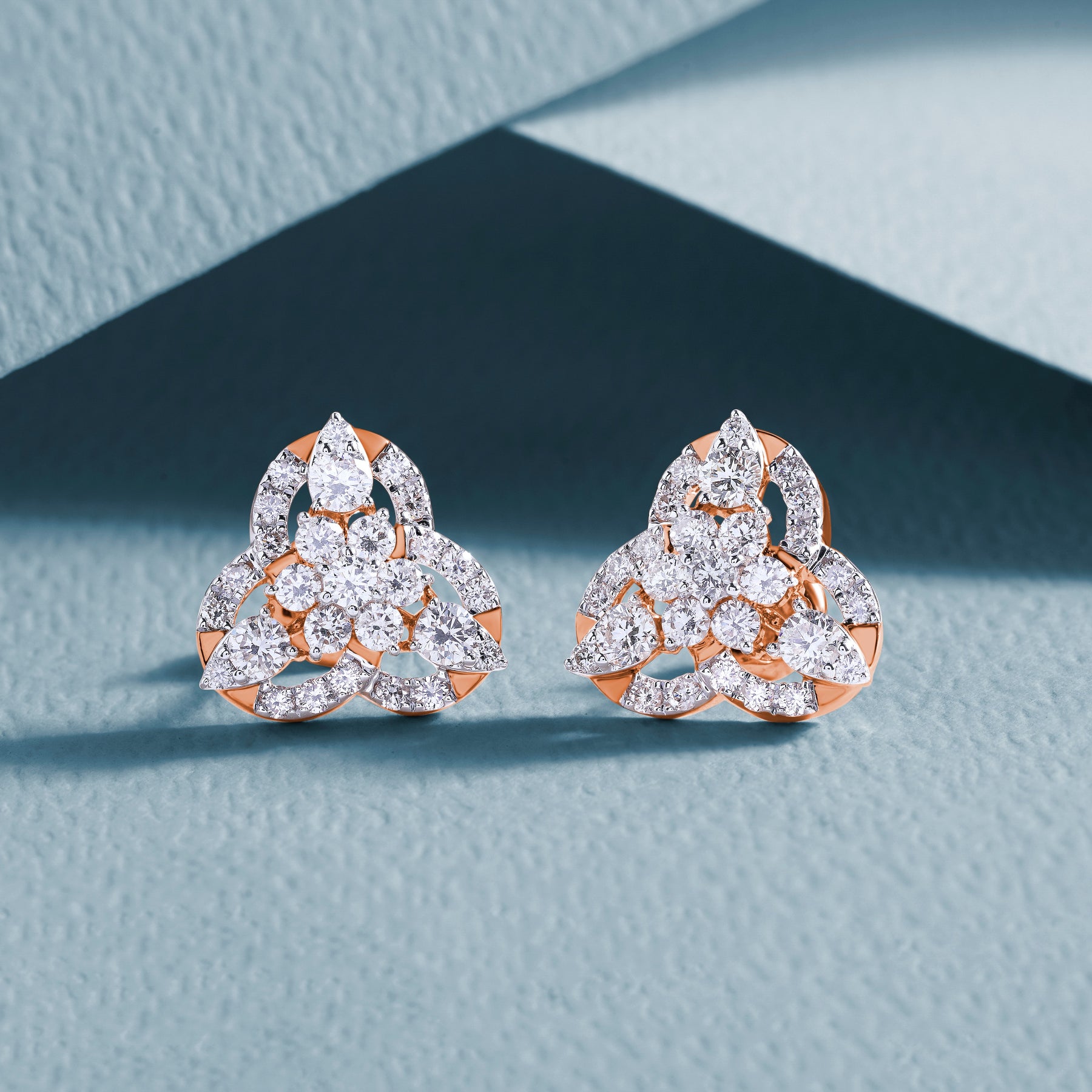 Choosing Earrings for Different Hairstyles: A Complete Guide