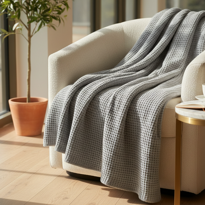 The Ultimate Guide to Cashmere Blankets: Warmth, Luxury & Everyday Comfort
