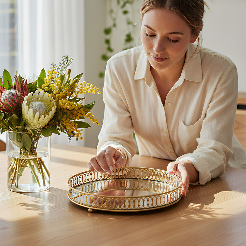 ANYHOUZ 25cm Gold Round Glass Mirror Base Metal Vanity Food Serving Organizer Jewelry Cosmetics Storage Tray with Handle