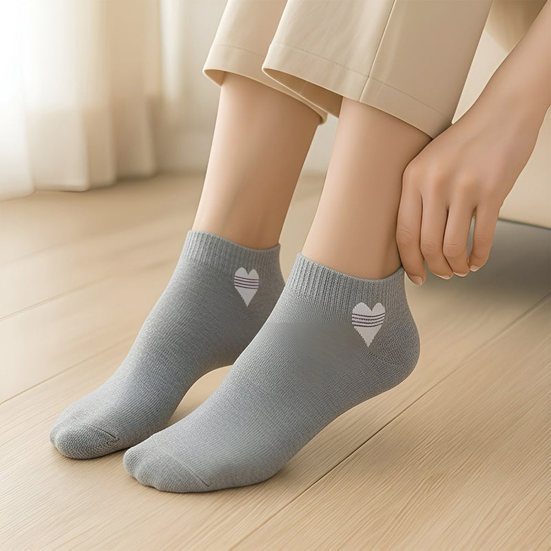 Anyfootwear 5 Pairs Women’s Cotton Spandex Socks Fruit Heart Liner Creative Design