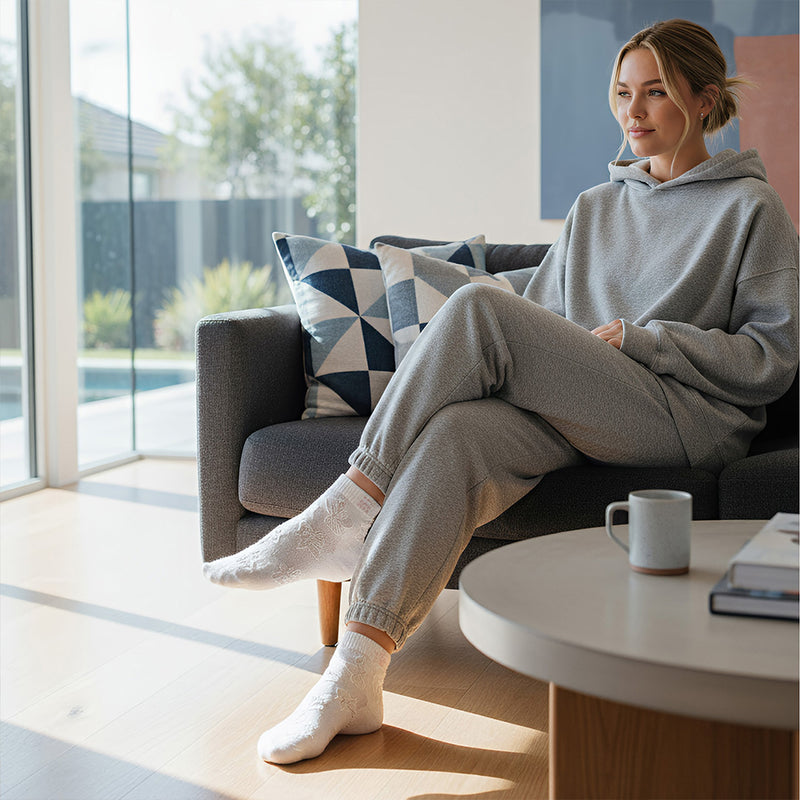 Anyfootwear 5 Pairs One Size 35-40 Women Socks Summer Cute Cartoon Animal Rabbit Bear Cat Ribbon Heart Print White Female Casual Random Socks