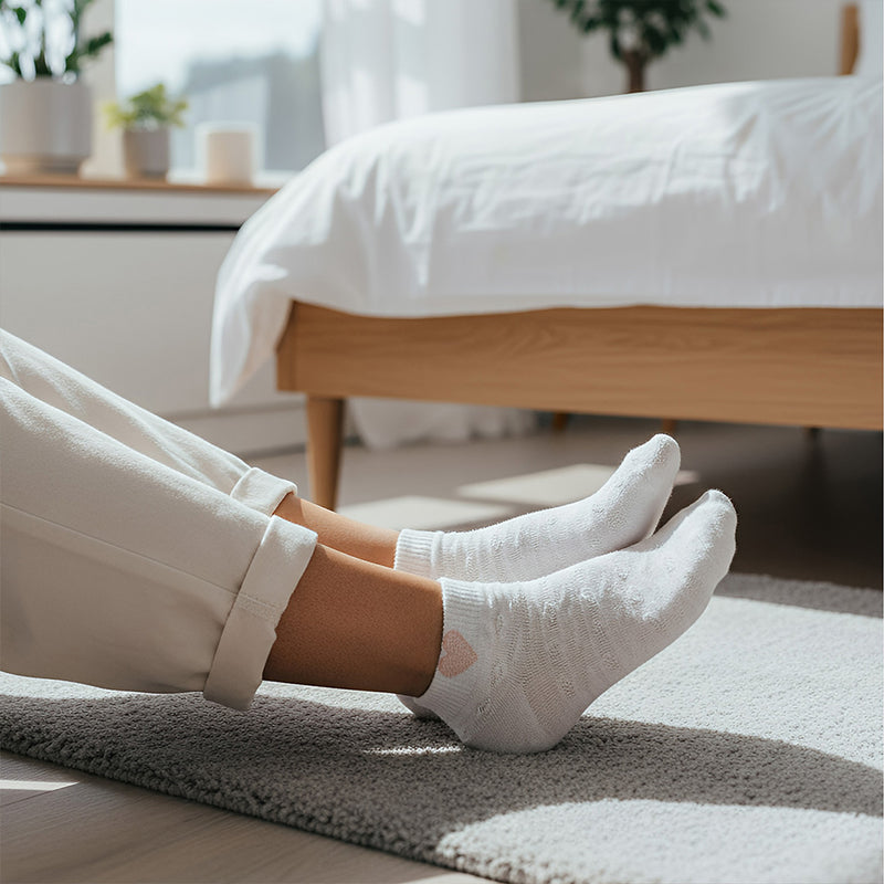 Anyfootwear 5 Pairs One Size 35-40 Women Socks Summer Cute Cartoon Animal Rabbit Bear Cat Ribbon Heart Print White Female Casual Random Socks