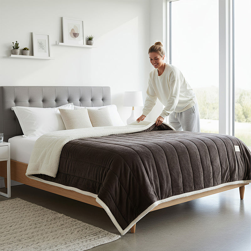 Anycozy Dark Brown Fleece Blanket Warm 3-Layer Flannel Quilt 120x200cm