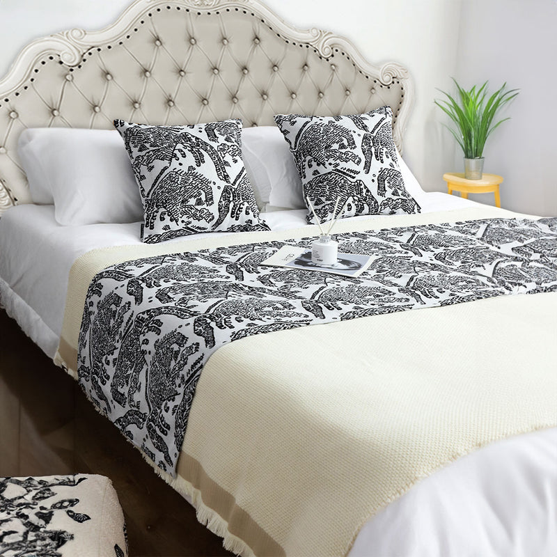 1.5m Light Black Luxury Mottled Bed Vintage Scarf Runner Bedding Tail Pad Flag For Home Hotel 3Pcs Set