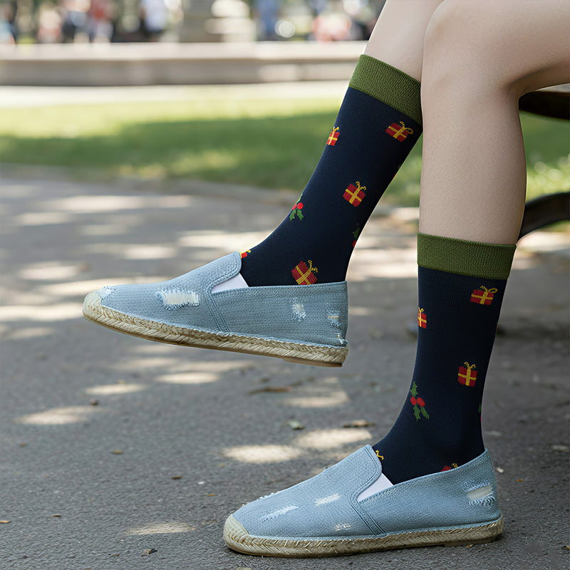 Anyfootwear 3 Pairs Women’s Seasonal Cotton Socks Funny Gift Party Multi Color