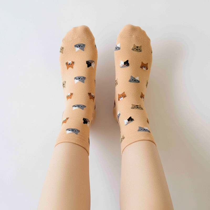 Anyfootwear 5 Pairs Size 5-9 Fashion Socks Thick Warm Cotton Cute Cartoon Cat Animal Ankle Short Casual for Ladies Girls Christmas Gifts Orange