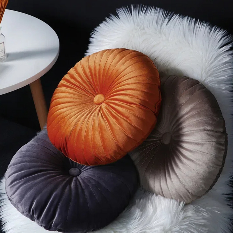ANYHOUZ Pleated Round Pillow with Soft Cushion Filling