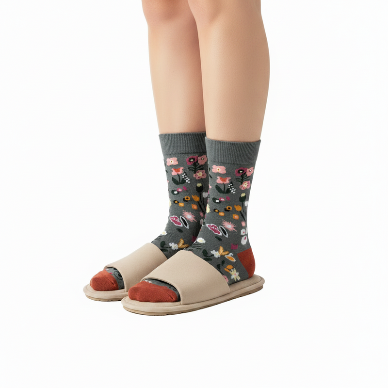 Anyfootwear 5 Pairs Size 5-9 Fashion Socks Combed Cotton Art Abstract Garden Oil Painting Novelty Happy Funny Christmas Gift for Women