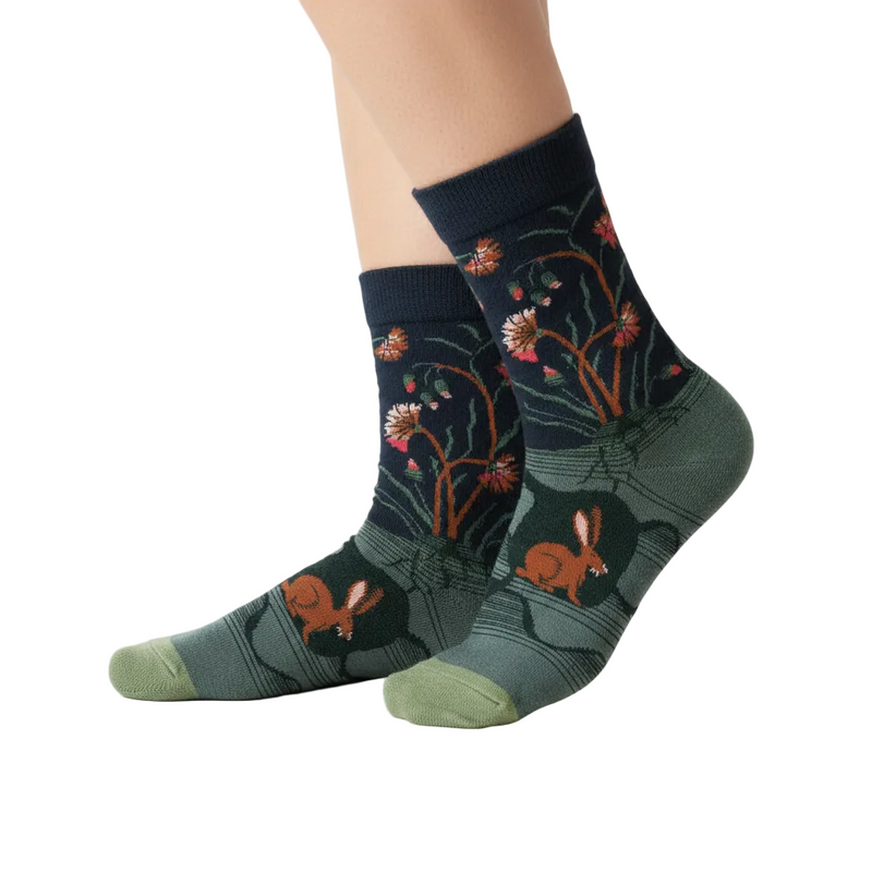 Anyfootwear 5 Pairs Size 5-9 Fashion Long Sock Cartoon Personalized Creative Nature Rabbit and Flower Print For Men Woman Foot Cold Winter Warm Comfortable
