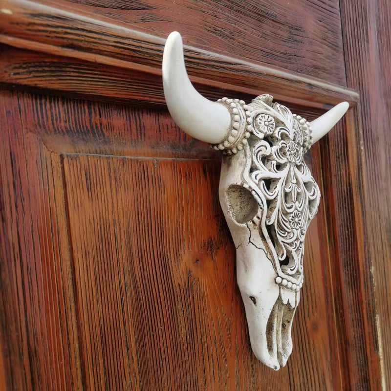 ANYDECO Figurine Retro Resin Longhorn Cow Head Sculpture Hanging Ornament Wall Decor