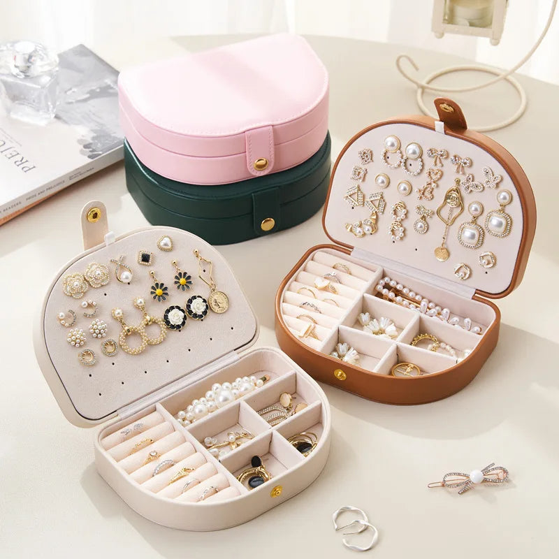 Anyvogue Jewelry Box Portable Semicircular Shell Shaped Organizer with Antioxidant Protection