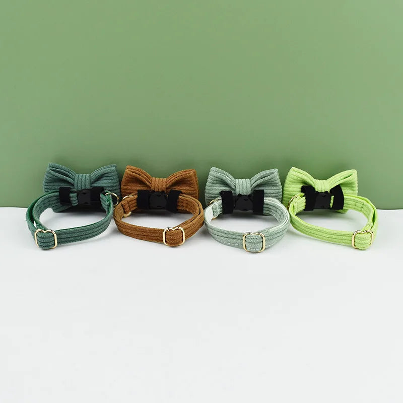 ANYWAGS Cat Collar Mint Green Small with Safety Buckle, Bell, and Durable Strap Stylish and Comfortable Pet Accessory