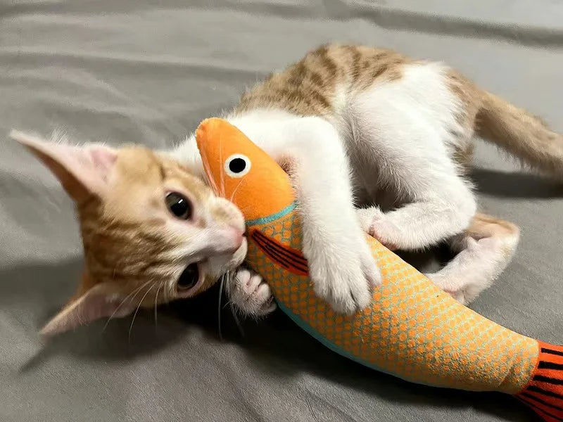 ANYWAGS Pet Toys Green Yellow Squeaky Sea Fish Shape Sphynx Plush Cat Accessories