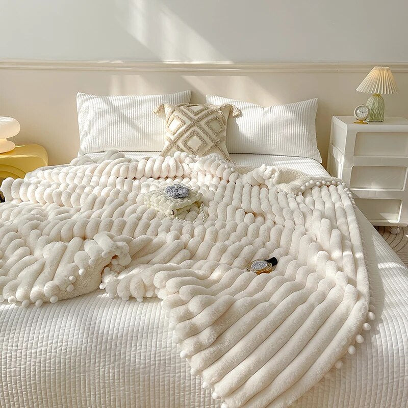 Anycozy Cream White Faux Rabbit Fur Winter Blanket 150x200cm