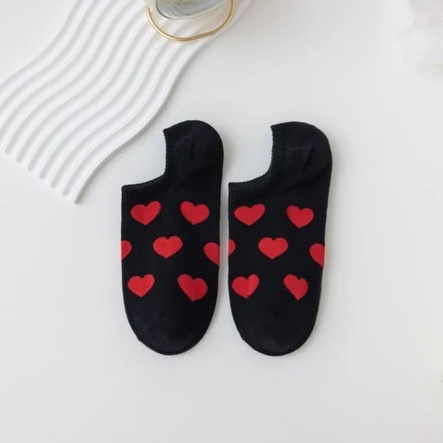 Anyfootwear 5 Pairs Size 36-39 Black with Red Hearts Fashion Socks High Quality Breathable Cotton Foor Wear for Ladies
