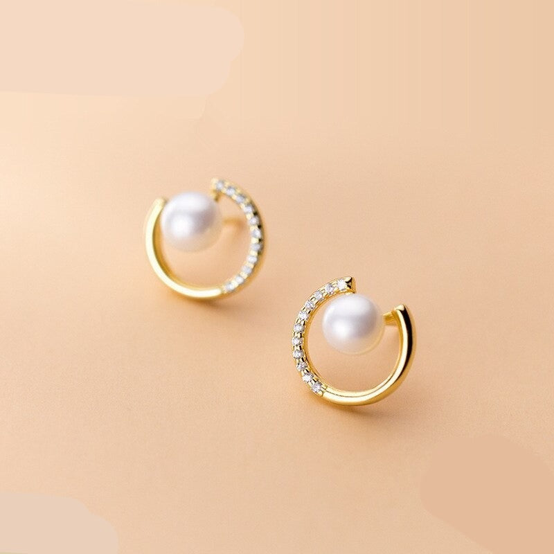 ANYCO Fashion Earrings Gold New Arrival Geometry Letter C Baroque Pearl Stud for Women Charming Party Jewelry Gift