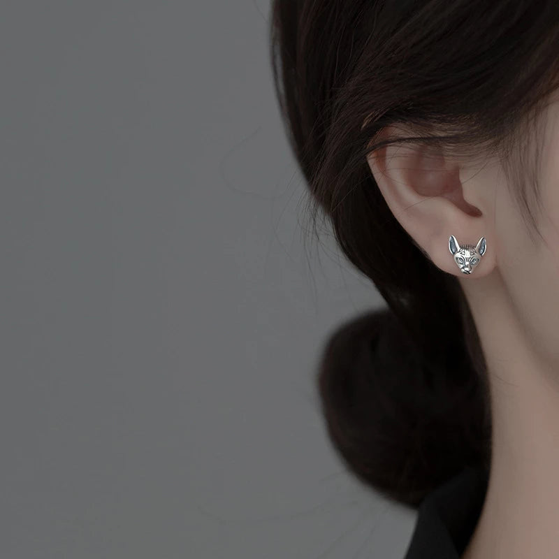 ANYCO 925 Silver Cat Head Stud Earrings – Vintage Punk Gothic Style