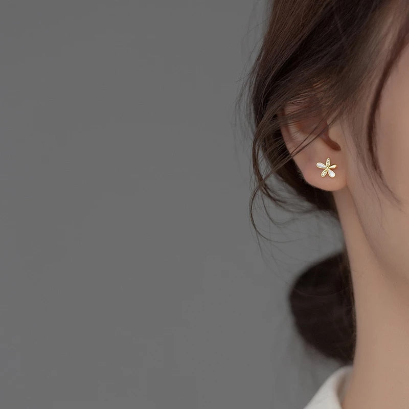ANYCO Fashion Earrings Gold  925 Sterling Silver Romantic White Enamel Cute Gold Flower Stud for Women Jewelry Gift