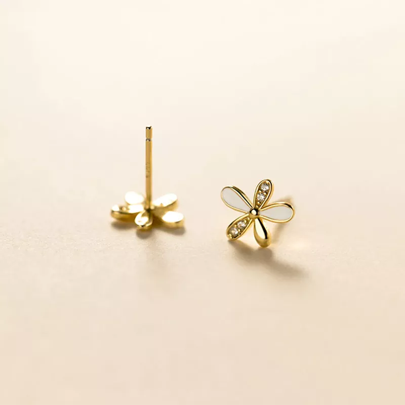 ANYCO Fashion Earrings Gold  925 Sterling Silver Romantic White Enamel Cute Gold Flower Stud for Women Jewelry Gift