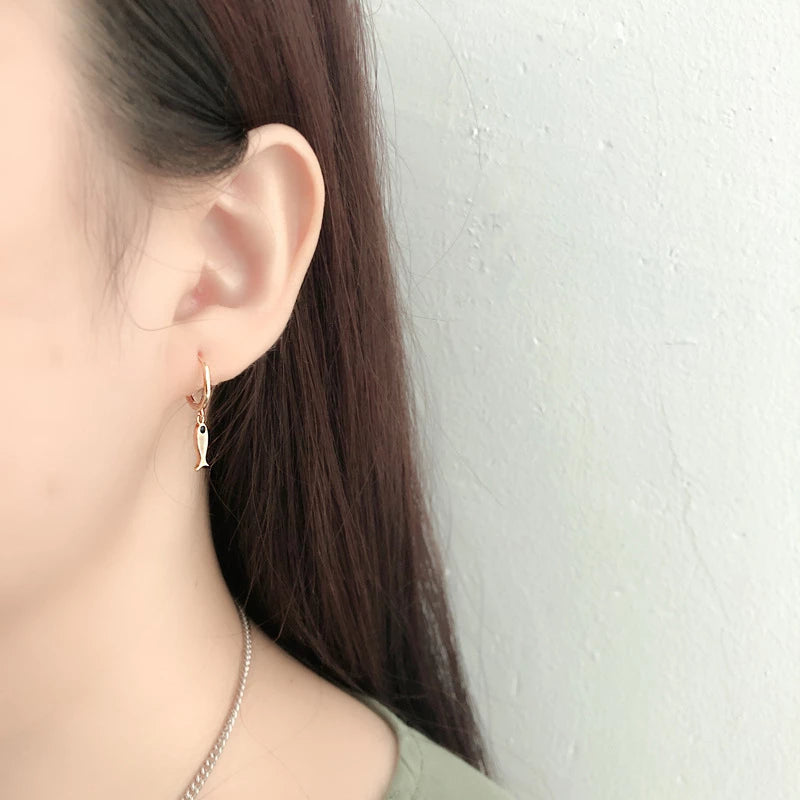 ANYCO Earrings Gold Plated Minimalist Black Zircon Fashion Chic Fish Stud  For Women Girl Fashion Stylish Rock Punk Accessories Jewelry Gifts