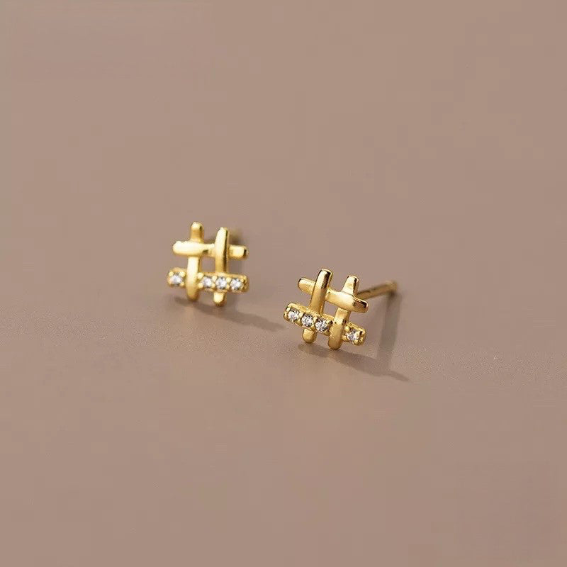 ANYCO Fashion Earrings Silver 925 Sterling Personality Geometric Pave Zircon Simple Small Stud for Women Jewelry