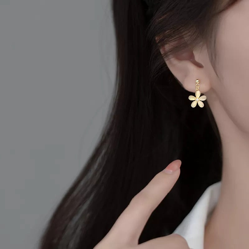 ANYCO 925 Gold Opal Zircon Flower Earrings – Sweet Pendant for Women