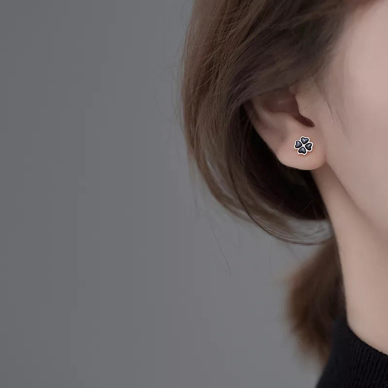 ANYCO Fashion Earrings Sterling Silver Chic Black Zircon Four-leaf Clover Spiral Bead Stud for Women Party Wedding Jewelry