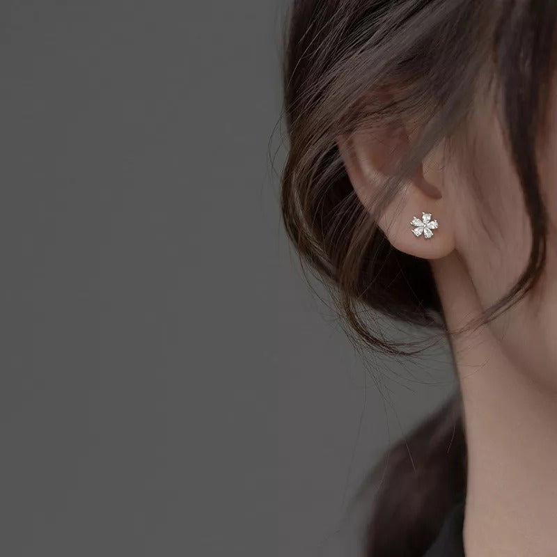 ANYCO Fashion Earrings Sterling Silver Gold Luxury Crystal Zircon Romantic Flower Stud for Women Chic Teen Party Wedding Jewelry