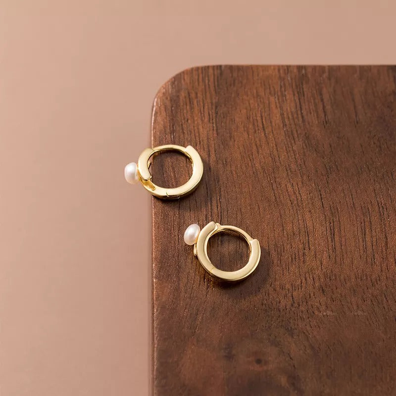 ANYCO Fashion Earrings Gold Trendy Statement Natural Pearl Circle Hoop for Women Huggies Pendiente Fine Piercing Jewelry