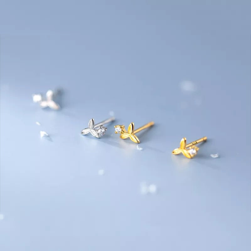 ANYCO Fashion Earrings Sterling Silver 925 Simple Sweet Clover Shiny Zircon Small Stud Teen Chic Ear Bone Piercing Women Jewelry